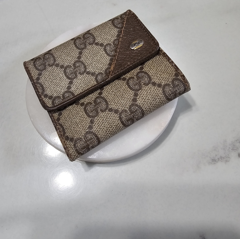 Gucci Brown and Cream Wallet/ coin pouch